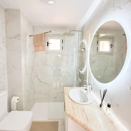Apartment Luxury 3-bdr Families & Friends Ocean View Puerto de Santiago (Tenerife)